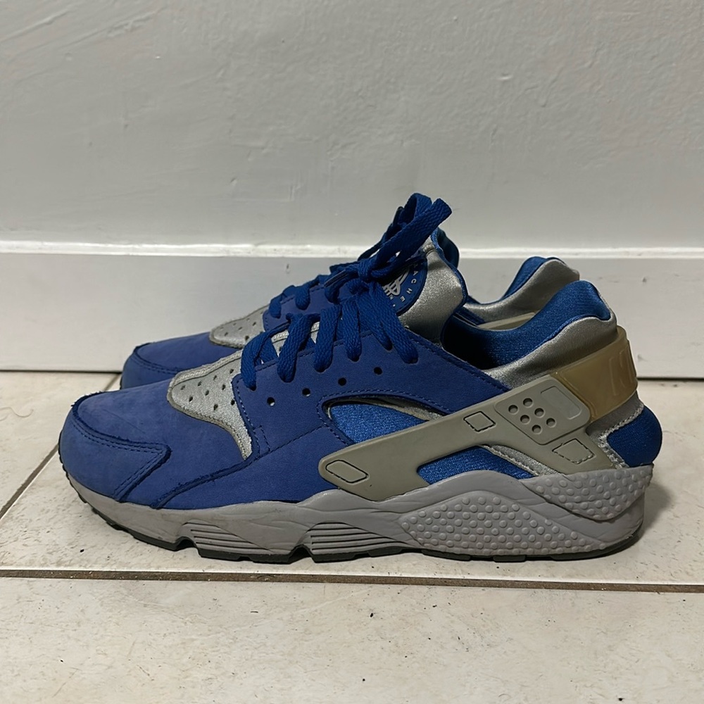 Nike huaraches